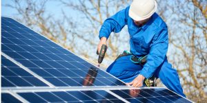 Installation Maintenance Panneaux Solaires Photovoltaïques à Chateauneuf-Grasse